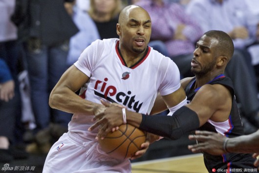 足球场上永 足球场上永