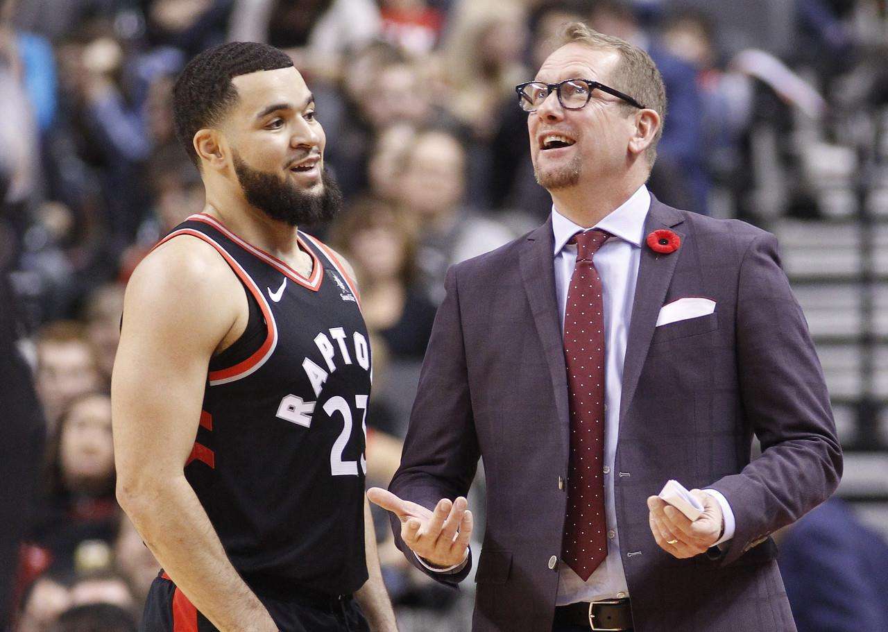 更是一场比 更是一场比